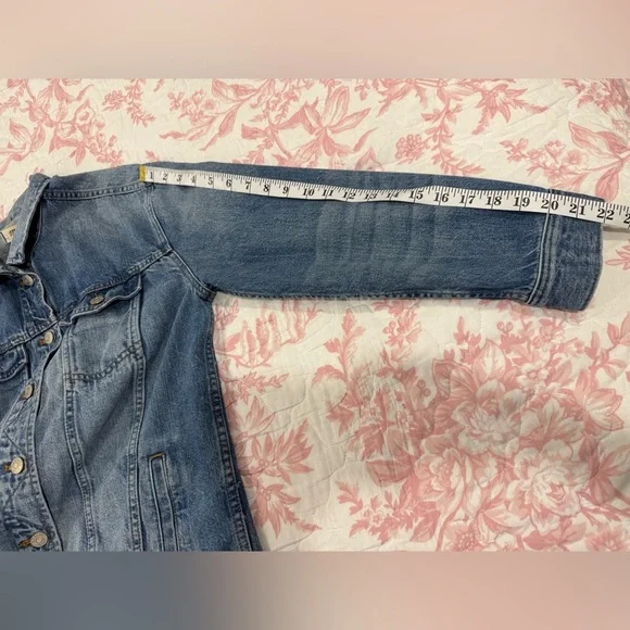 Madewell Oversized medium wash Denim Jean Jacket Size M - Picture 10 of 12